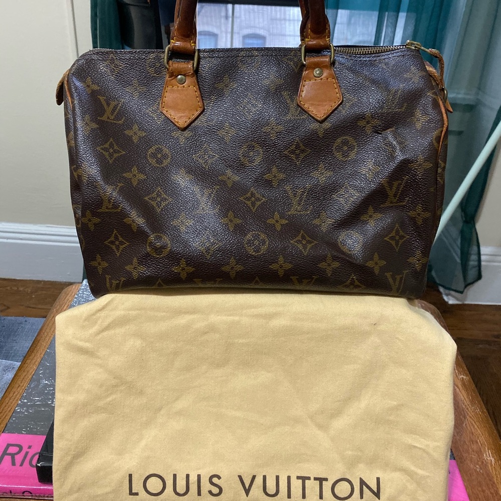 Louis Vuitton Monogram Speedy 30 lock and key!